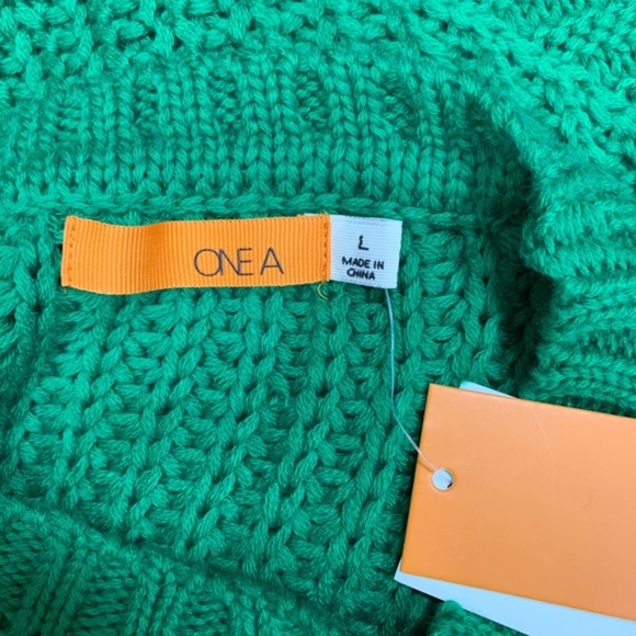 One A Mixed Knit Crew Neck Sweater - Picture 7 of 8